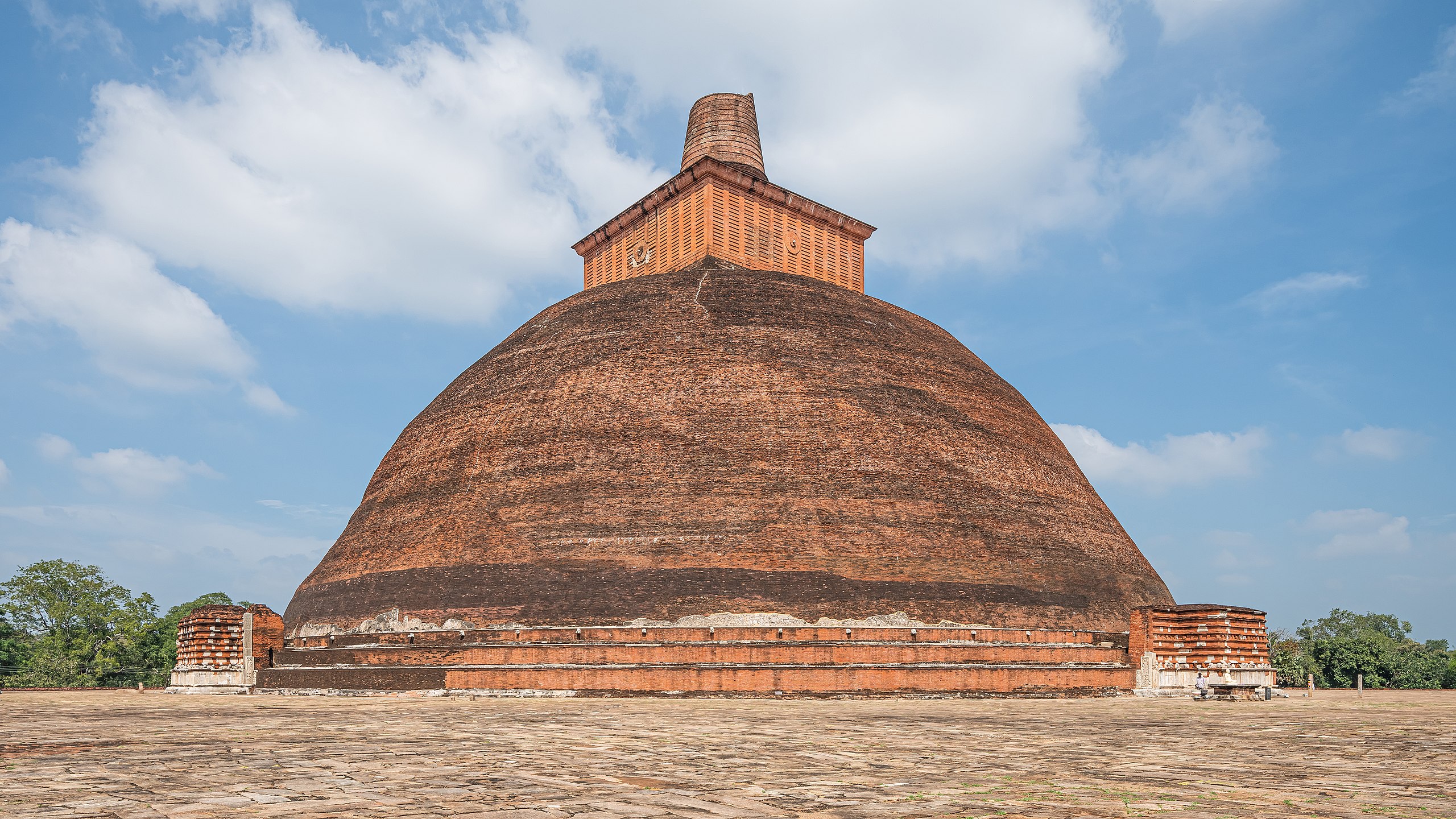 Jetavanarama Stupa